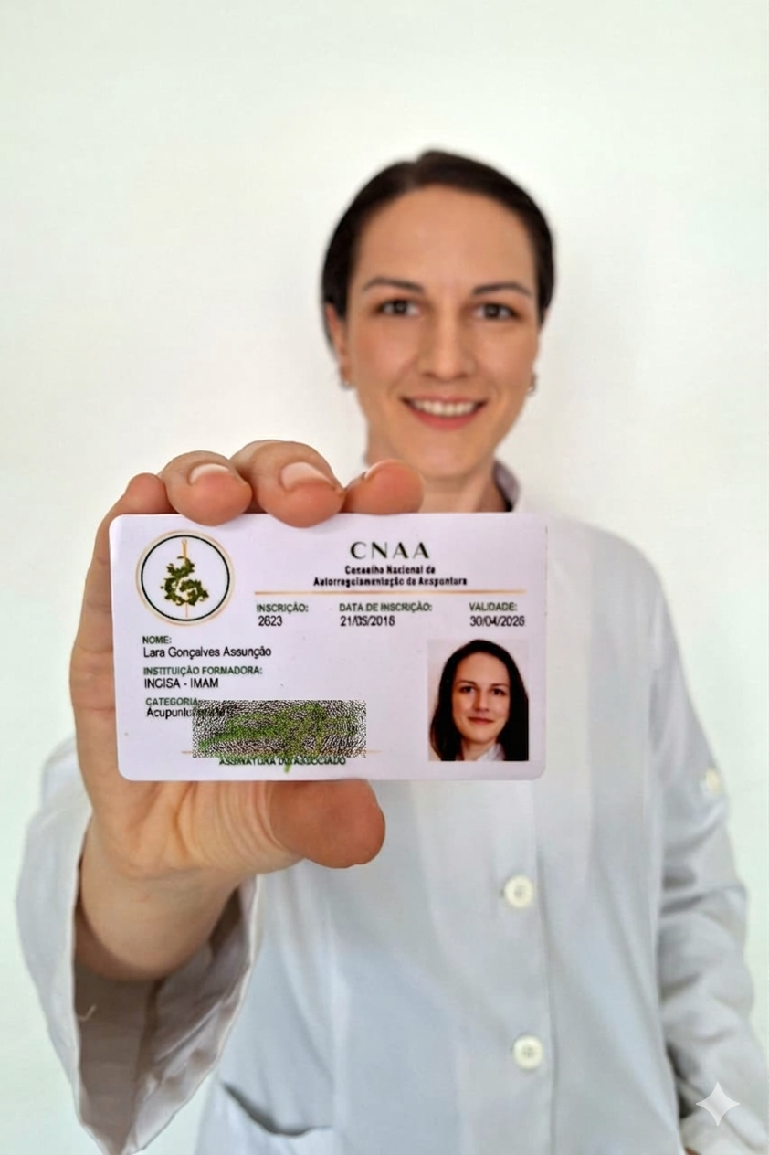 Associada CNAA com carteirinha